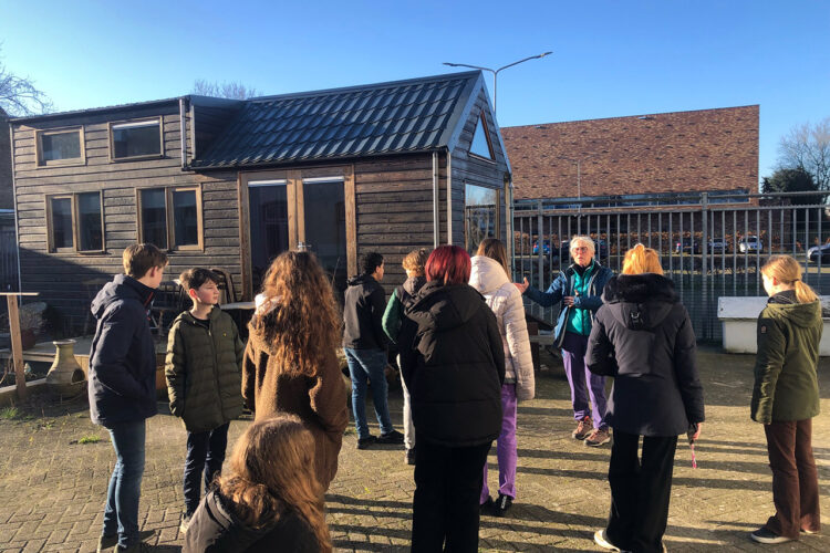 Opening Tiny House Expo door leerlingen Roland Holst College