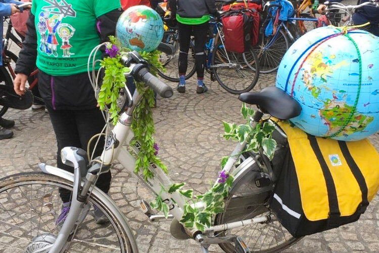 Kernenergie of niet? Luchtfietsers te gast in Hilversum – filmvertoning en ontmoeting